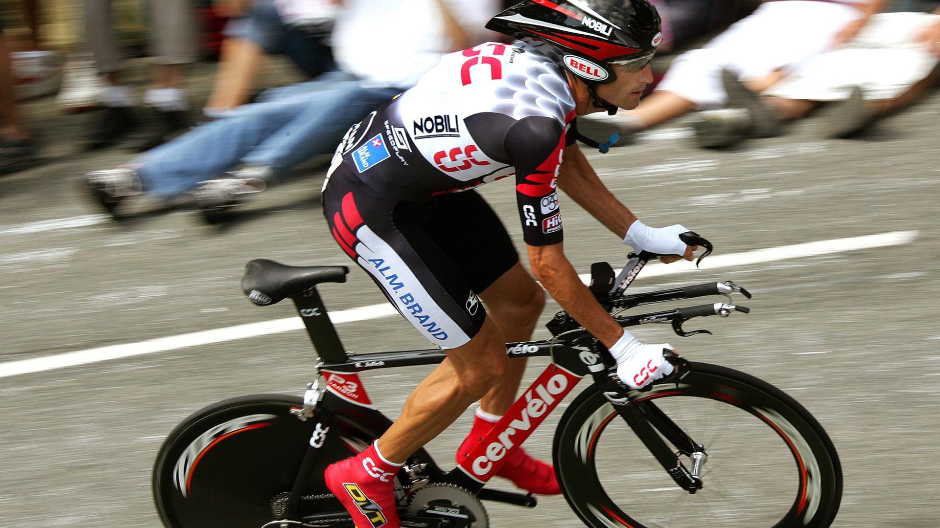 世界杯2026-尼克斯强势拿下爵士，霍勒迪在西决生死战接管比赛