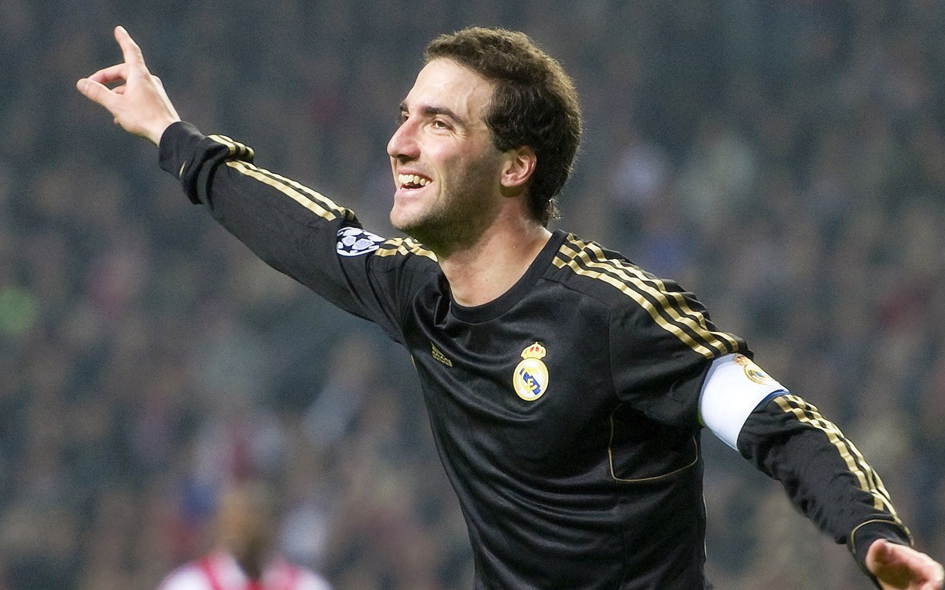 开云官网2026-德罗赞的无解背后，当广东队遇上猛龙，我们看到了什么？