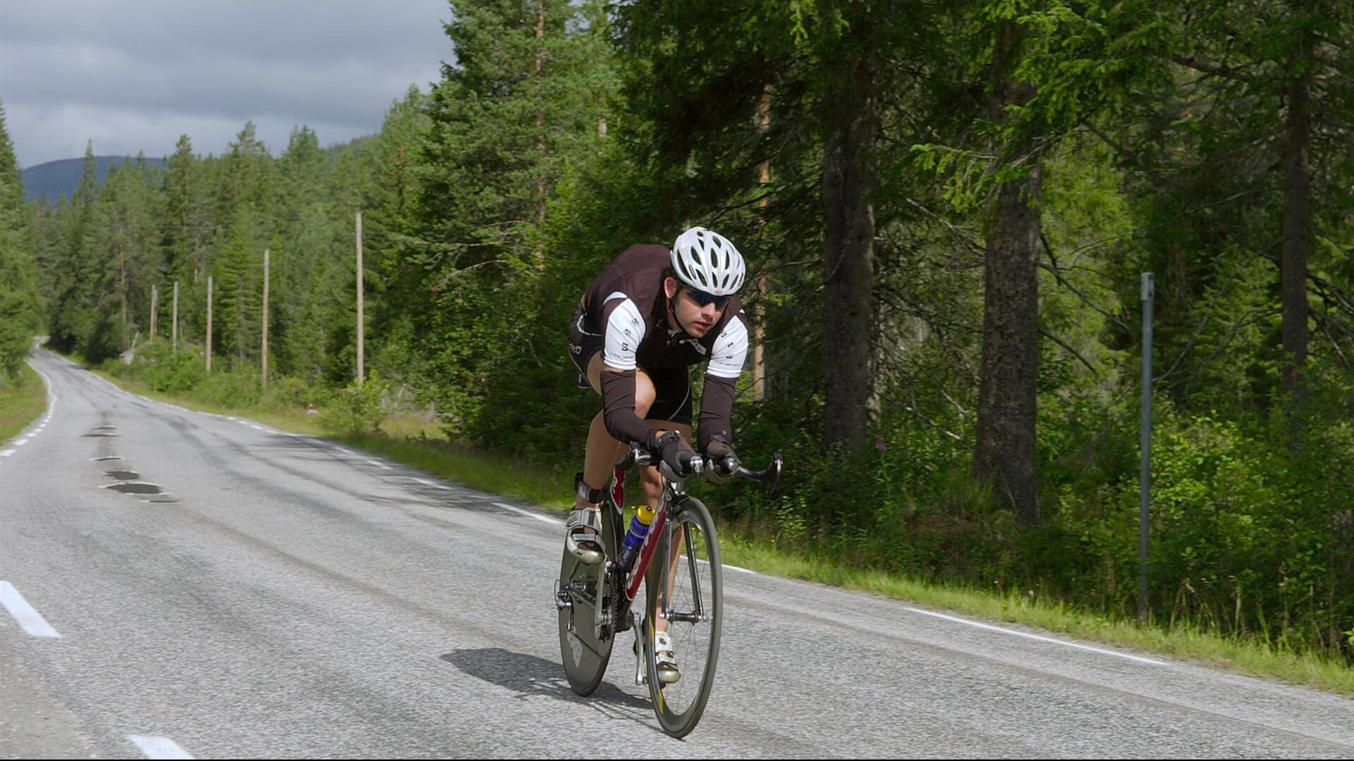 马竞铁血注入F1赛道，当弗拉霍维奇在年度争冠中接管比赛