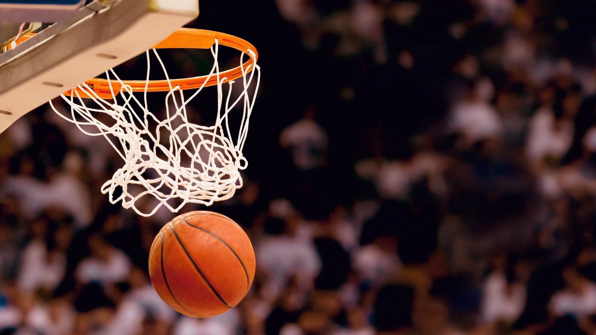 开云体育-北欧铁骑难挡非洲雄鹰，B费闪电反击撕裂芬兰—2026世界杯D组上演进球大战，尼日利亚3-2险胜